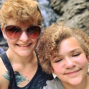 Meet your Posher, Heidi